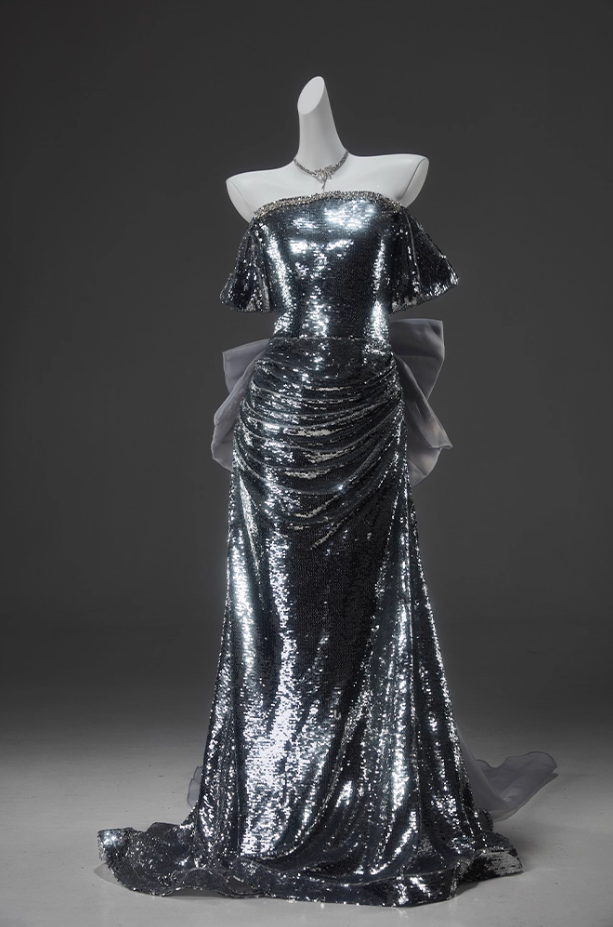 Sparkly Off-Shoulder Sheath Sweet 16 Evening Gowns Exquisite Sequins Beading Bow Tulle Prom Dress AP3912