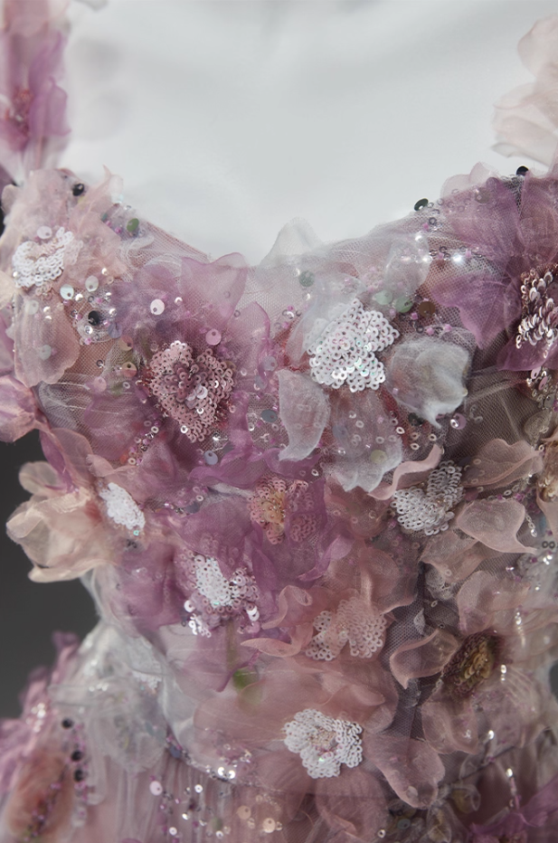 Stylish A-Line Spaghetti Strap Evening Dresses Sweet 3D Appliques Sequins Prom Dress AP3915