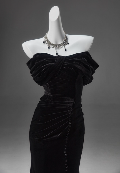 Sexy Sheath Off-Shoulder Evening Gowns Unique Black Ruched Beaded Prom Dress AP3920