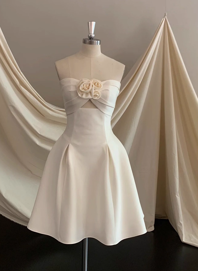 New Tendency Strapless A-Line Birthday Dress Casual Satin Handmade Flower Cutout Homecoming Dress AP3931