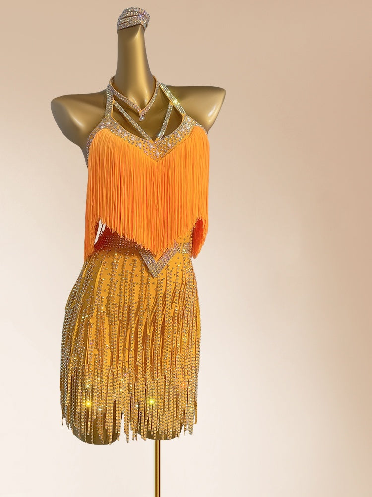 Fantastic Sheath Halter Neck Birthday Gowns Dopamine Style Backless Rhinestones Beading Tassel Homecoming Dress AP3957