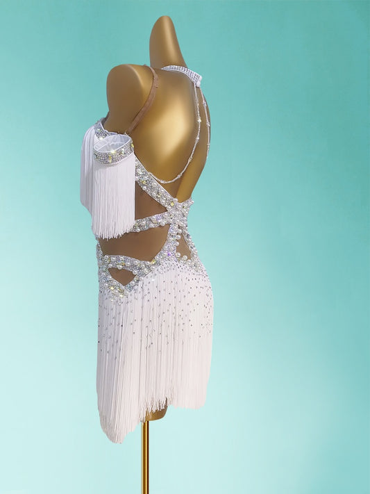 Ethereal Spaghetti Strap Sheath White Birthday Gowns Vogue Pearls Tassel Sequins Homecoming Dress AP3963