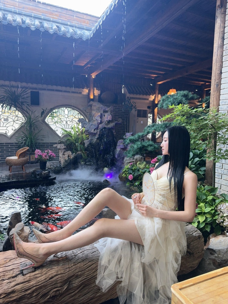 Flowy A-Line Beaded Ruffles Tulle Maxi Dress Elegant Spaghetti Straps White Long Dress AP3995