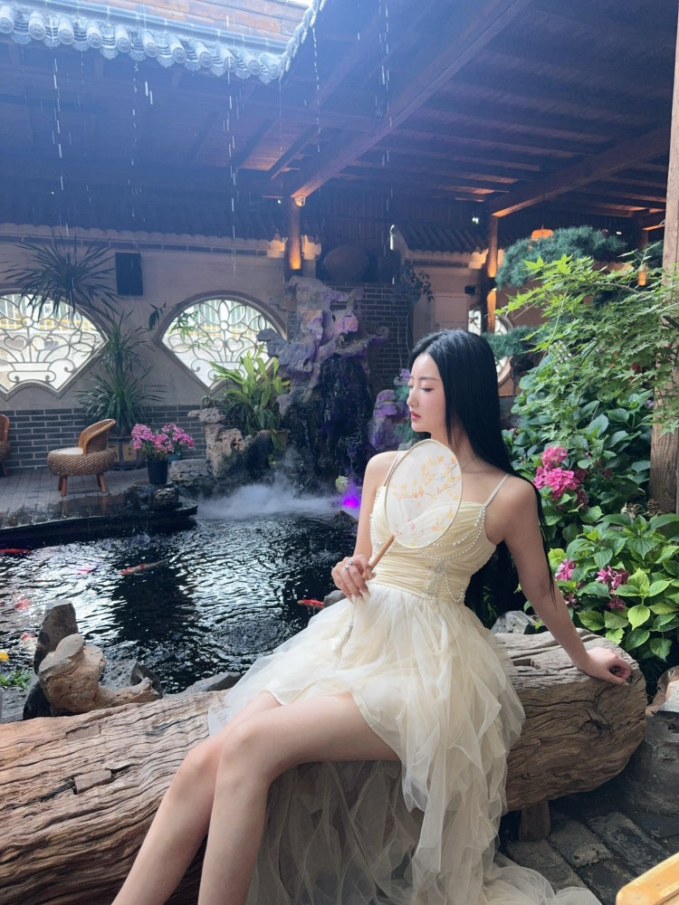 Flowy A-Line Beaded Ruffles Tulle Maxi Dress Elegant Spaghetti Straps White Long Dress AP3995