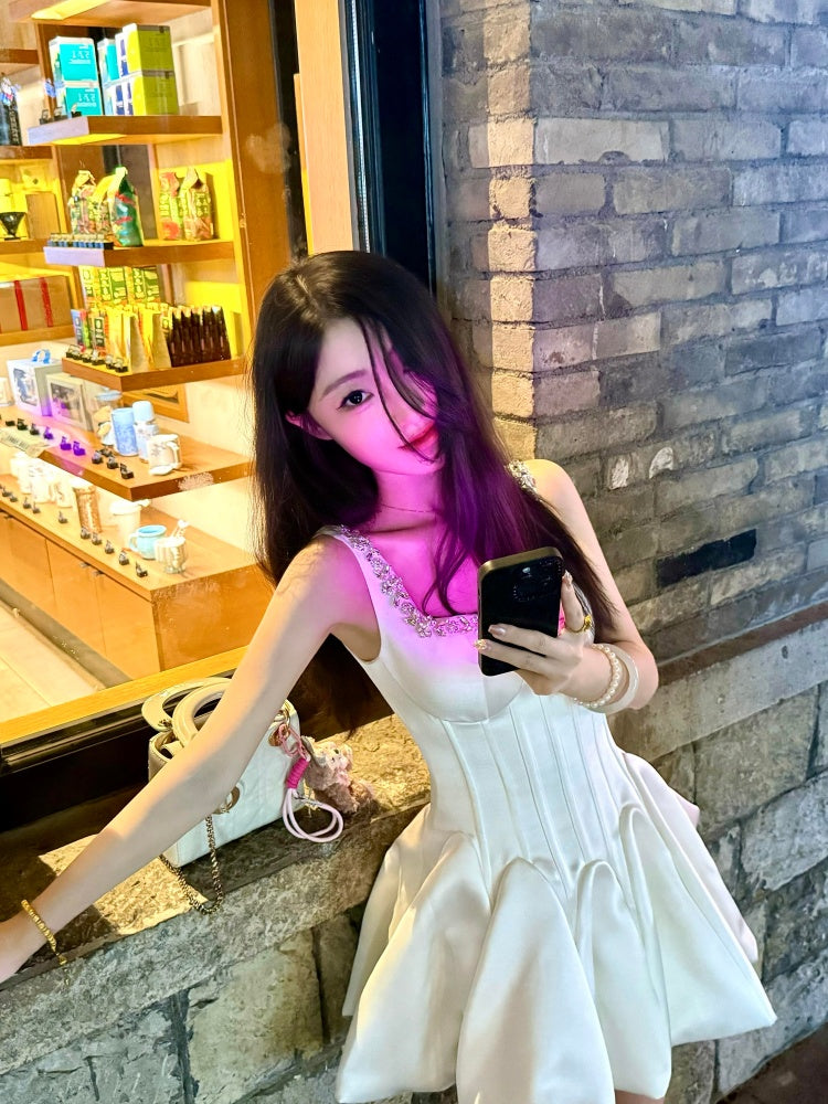 Hot Girls A-Line Beaded Cinched-Waist Mini Skirt Glittering White Satin Spaghetti Strap Short Dress AP3998