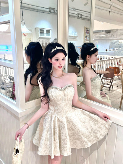 Appealing A-Line Strapless Mini Skirt Glittering Beading Jacquard Short Dress AP4015