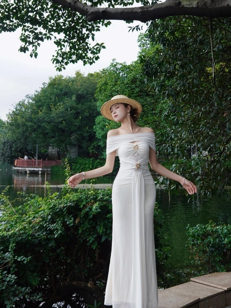 Artistic Off-Shoulder Sheath Maxi Dresses Elegant Sash Lace Trim White Long Dress AP4032