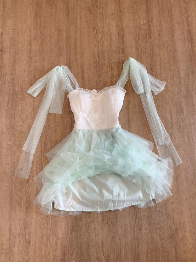 Flattering A-Line Lace Trim Tulle Mini Skirt Graceful Spaghetti Strap Cinched-Waist Bow Short Dress AP4052