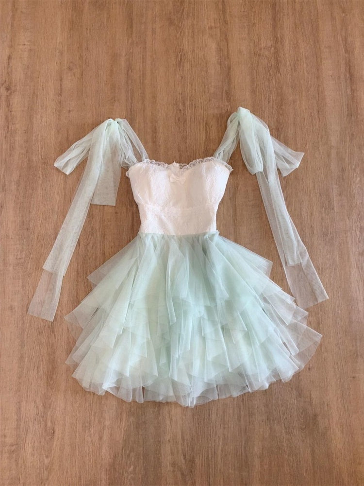 Flattering A-Line Lace Trim Tulle Mini Skirt Graceful Spaghetti Strap Cinched-Waist Bow Short Dress AP4052