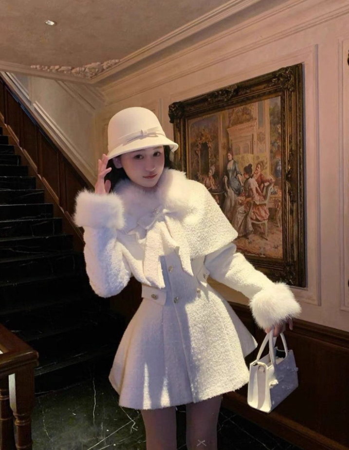 Enchanting Jewel Neck Long Sleeve White Mini Skirt Elegant A-Line Cinched-Waist Fur Trim Short Dress AP4077