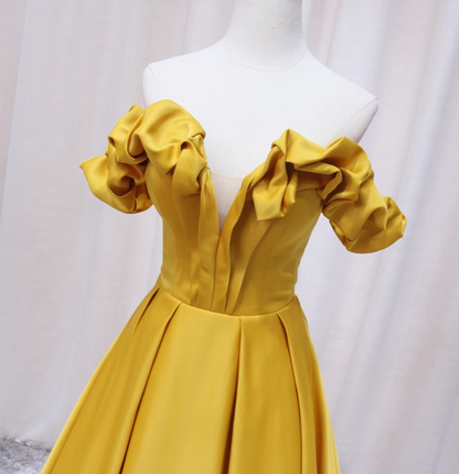 Y2K Style Off-Shoulder A-Line Sweet 16th Dresses Simple Yellow Ruffles Prom Dress AP4415