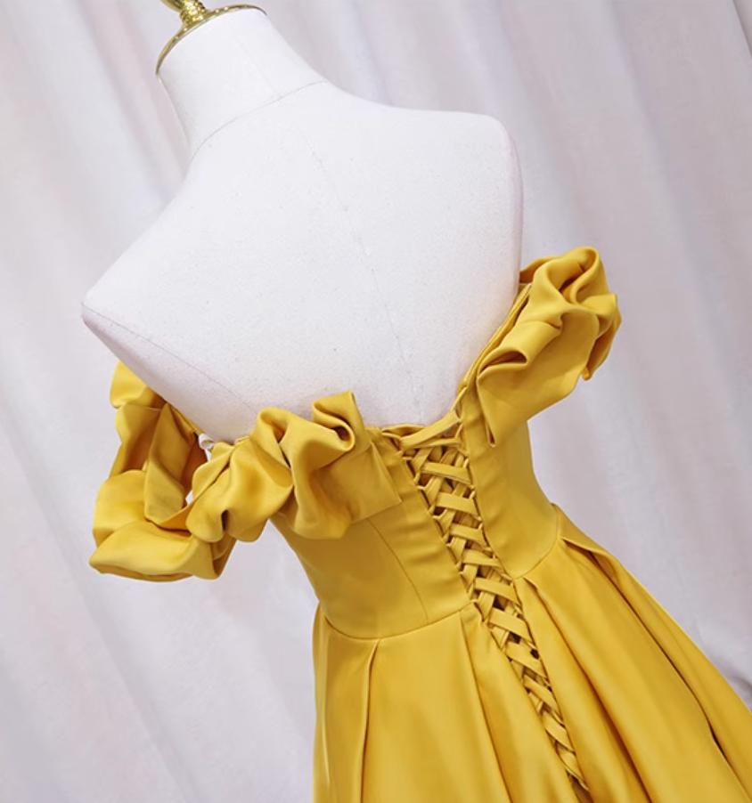 Y2K Style Off-Shoulder A-Line Sweet 16th Dresses Simple Yellow Ruffles Prom Dress AP4415