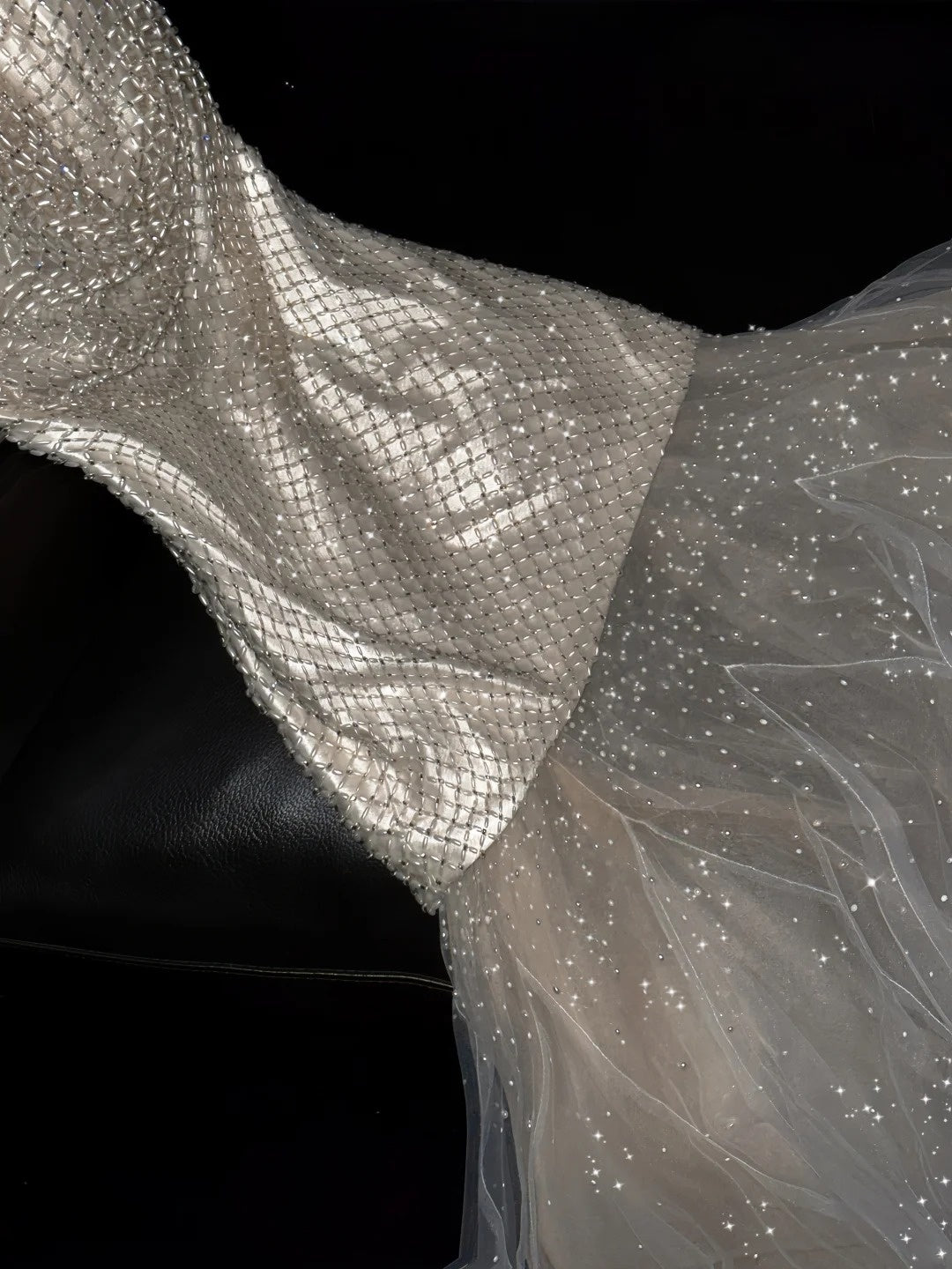 Fashionable Mermaid Halter Neck Formal Dresses Backless Beading Sequins Tulle Prom Dress AP4462