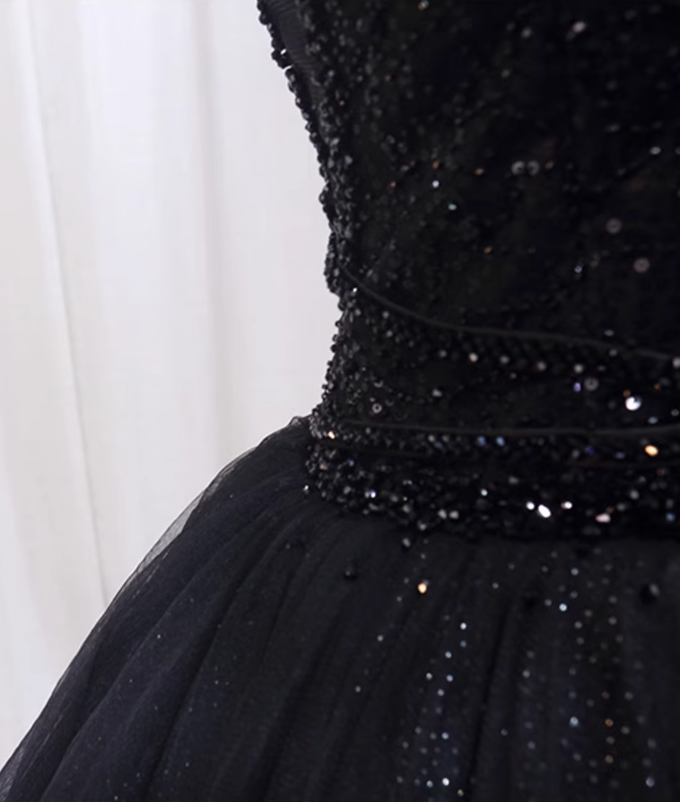 Adorable A-Line Spaghetti Strap Black Birthday Gowns Sequins Beading Tiered Tulle Homecoming Dress AP4470