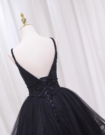 Adorable A-Line Spaghetti Strap Black Birthday Gowns Sequins Beading Tiered Tulle Homecoming Dress AP4470