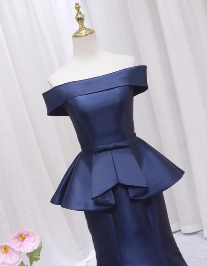 Fitted Off-Shoulder Mermaid Evening Gowns Simple Ruffles Prom Dress AP4473