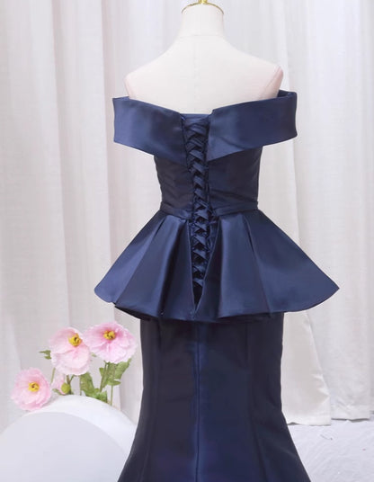 Fitted Off-Shoulder Mermaid Evening Gowns Simple Ruffles Prom Dress AP4473