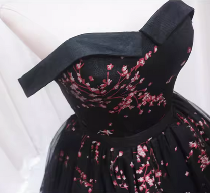 Flattering Off-Shoulder Black A-Line Birthday Dresses Floral Print Tulle Homecoming Dress AP4474