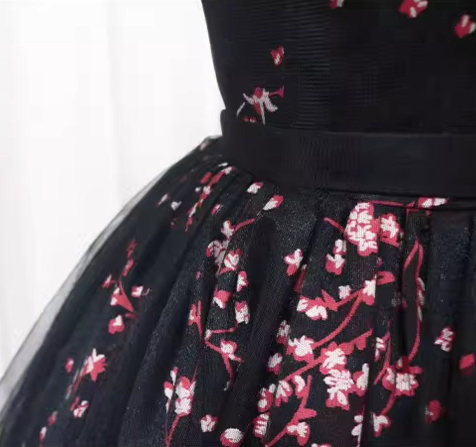Flattering Off-Shoulder Black A-Line Birthday Dresses Floral Print Tulle Homecoming Dress AP4474