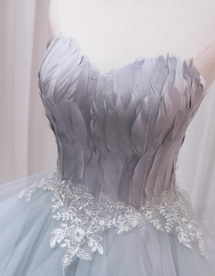 Attractive Strapless A-Line Birthday Dresses Feather Appliques Tulle Homecoming Dress AP4476