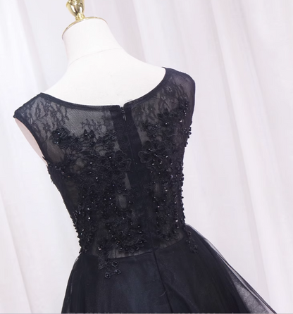 Sexy Jewel Neck Black A-Line Birthday Dresses Sequins Appliques Lace Homecoming Dress AP4477