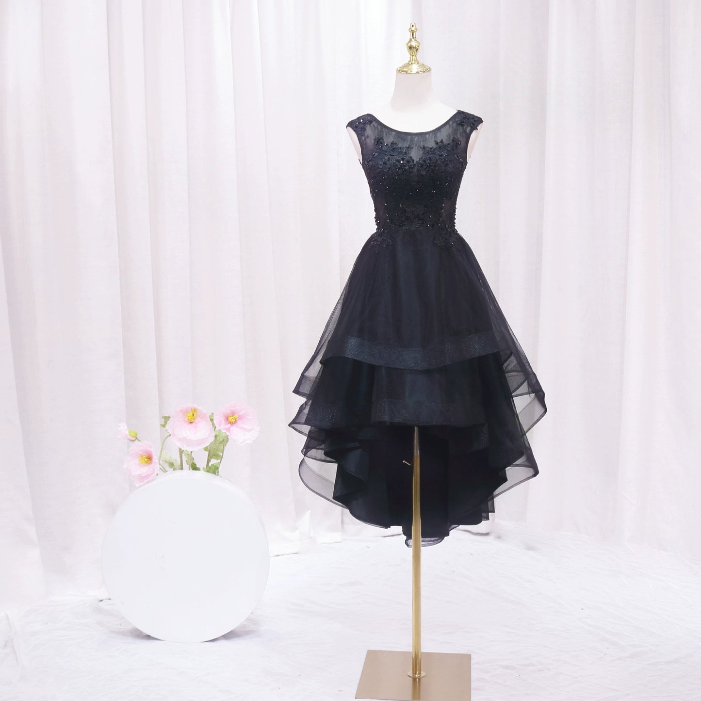 Sexy Jewel Neck Black A-Line Birthday Dresses Sequins Appliques Lace Homecoming Dress AP4477