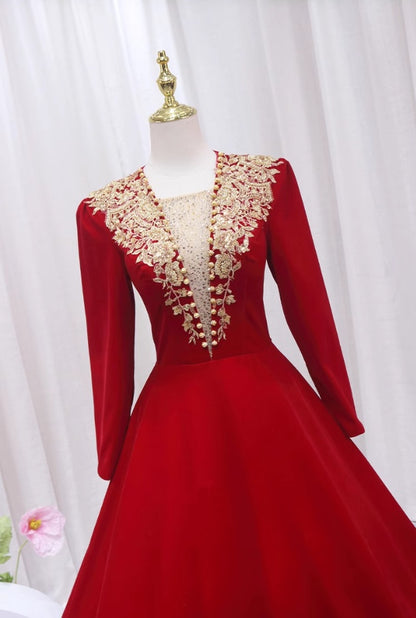 Bling A-Line Red Square Neck Sweet 16th Gowns Beading Sequins Long Sleeve Appliques Prom Dress AP4479