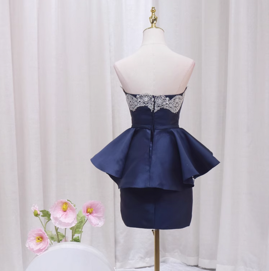 Modern Strapless Sheath Birthday Gowns Appliques Ruffles Homecoming Dress AP4480