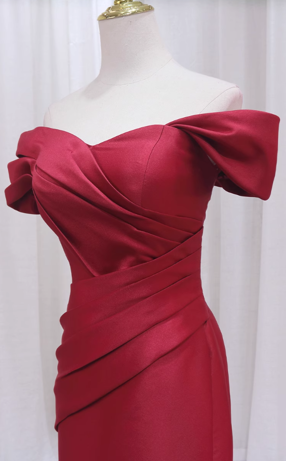 Appealing Off-Shoulder Mermaid Evening Gowns Vibrant Red Pleated Prom Dress AP4503