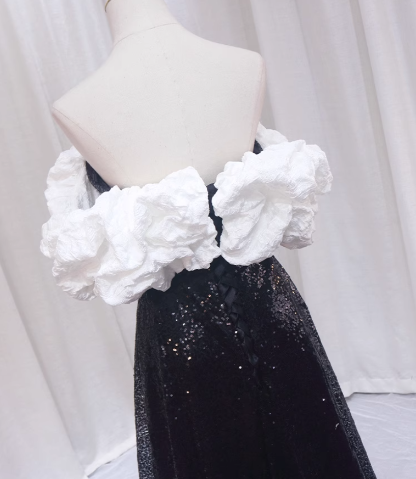 Romantic A-Line Off-Shoulder Sweet 16th Evening Dresses Black Sequins Prom Dress AP4510