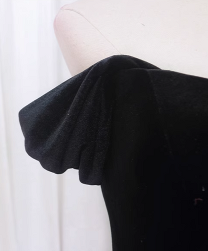 Ornate A-Line Off-Shoulder Sweet 16th Evening Dresses Velvet Splicing Tulle Sequins Prom Dress AP4511