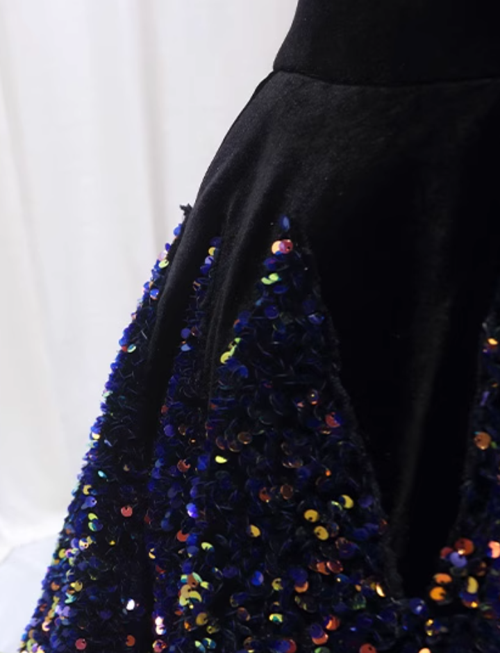 Ornate A-Line Off-Shoulder Sweet 16th Evening Dresses Velvet Splicing Tulle Sequins Prom Dress AP4511