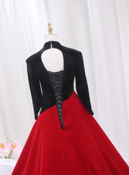 Fabulous A-Line V Neck Formal Gowns Long Sleeve Appliques Sequins Backless Black & Red Prom Dress AP4512