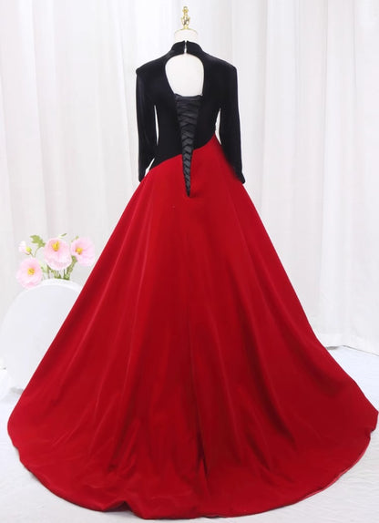 Fabulous A-Line V Neck Formal Gowns Long Sleeve Appliques Sequins Backless Black & Red Prom Dress AP4512