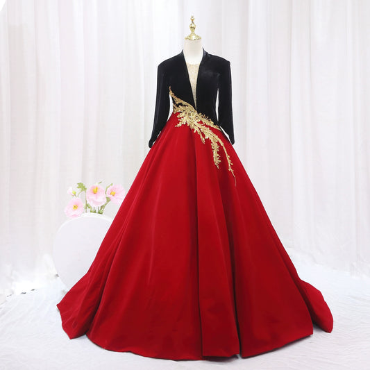 Fabulous A-Line V Neck Formal Gowns Long Sleeve Appliques Sequins Backless Black & Red Prom Dress AP4512