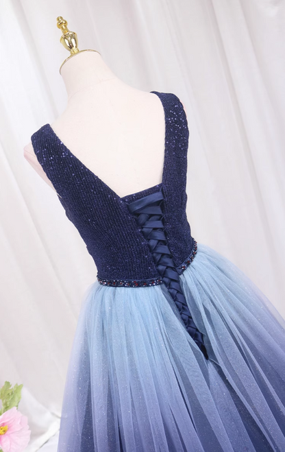 Classical A-Line V Neck Sweet 16th Gowns Ombre Tulle Sleeveless Sequins Beads Prom Dress AP4518