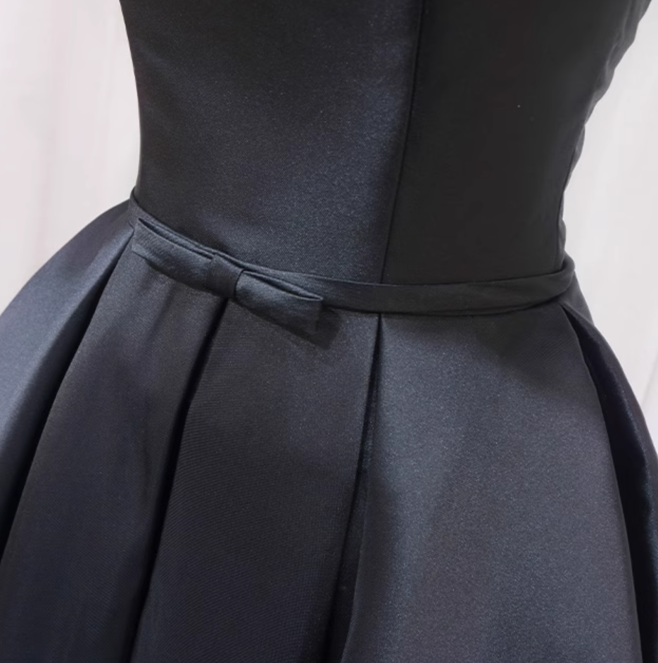 Everyday Wear Off-Shoulder A-Line Birthday Dresses Bow Black Satin Homecoming Dress AP4564