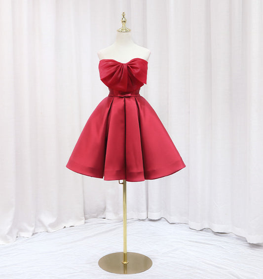 Splendid A-Line Strapless Birthday Dresses Bows Red Satin Pleated Homecoming Dress AP4648