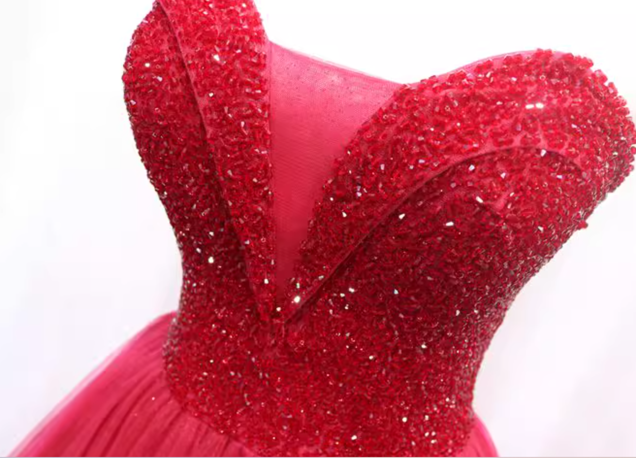Eye-Catching A-Line Strapless Sweet 16th Dresses Sequins Red Tulle Prom Dress AP4652