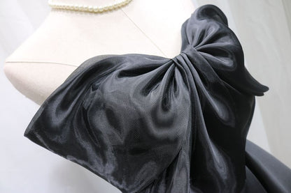 Modern A-Line Strapless Birthday Dresses Big Bows Black Satin Homecoming Dress AP4696