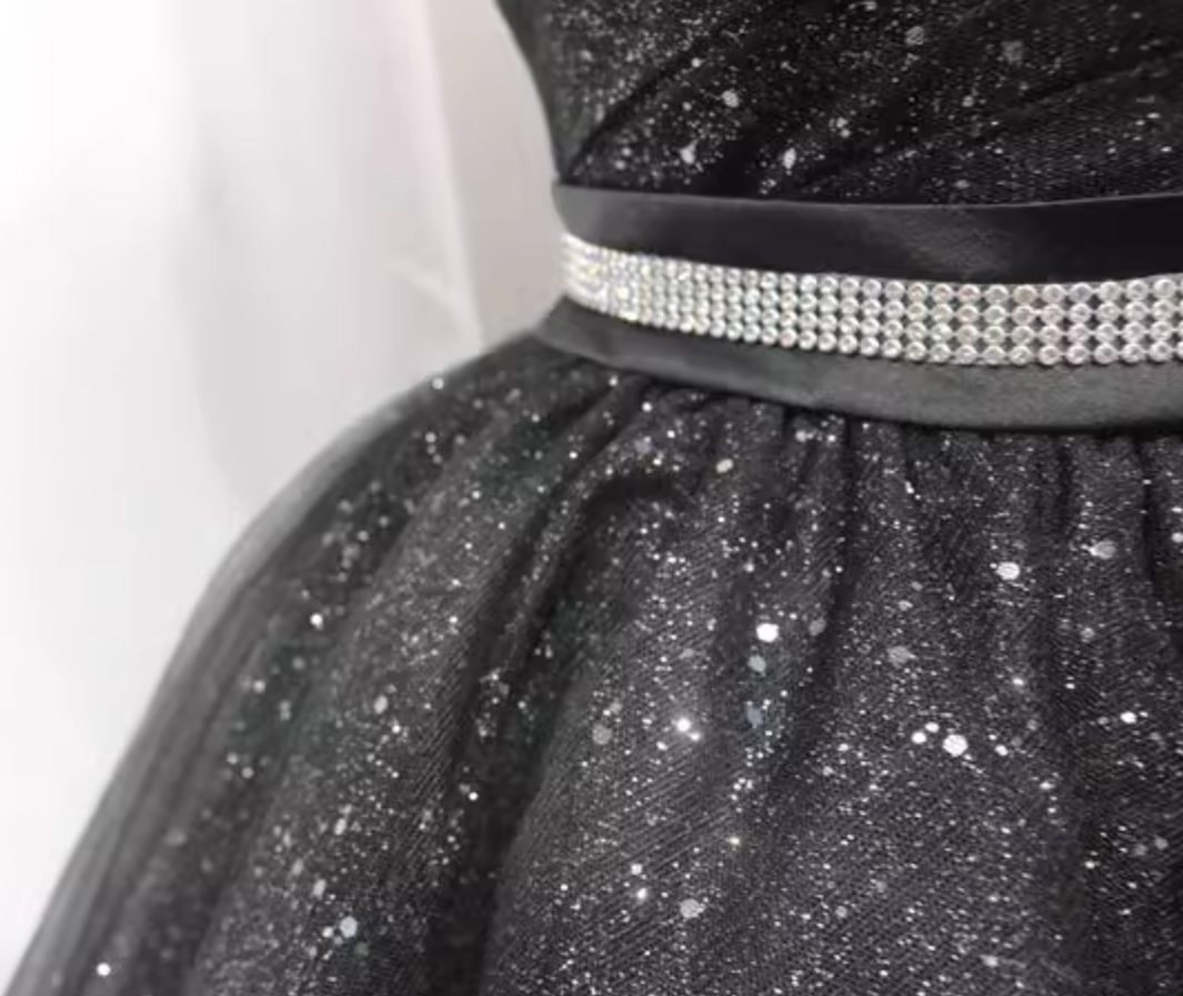 Princess A-Line Strapless Birthday Dresses Sequins Black Tulle Beading Homecoming Dress AP4698