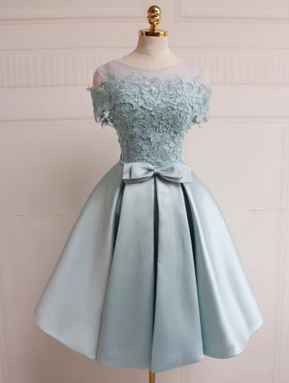 Fabulous Off-Shoulder A-Line Birthday Dresses Sheer Mesh Bow Lace Satin Homecoming Dress AP4727