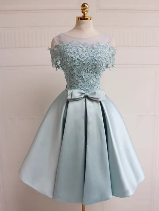 Fabulous Off-Shoulder A-Line Birthday Dresses Sheer Mesh Bow Lace Satin Homecoming Dress AP4727