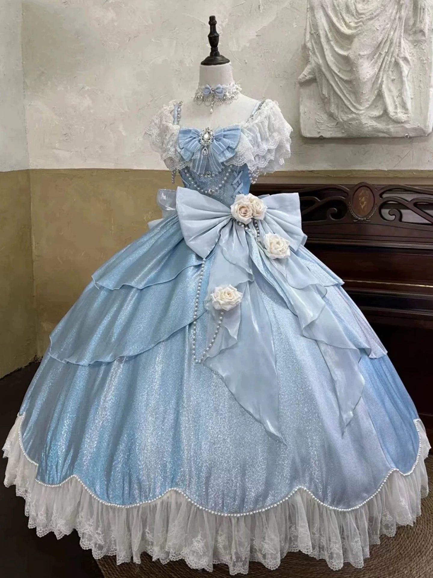 Vogue Beading A-Line Square Neck Lace Sweet 16th Gowns Beading Crystal Bow Handmade Flower Prom Dress AP4763