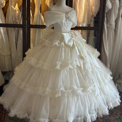 Exquisite A-Line Off Shoulder 3D Floal Sweet 16th Gowns Bows Applique Lace Crystals Prom Dress AP4777
