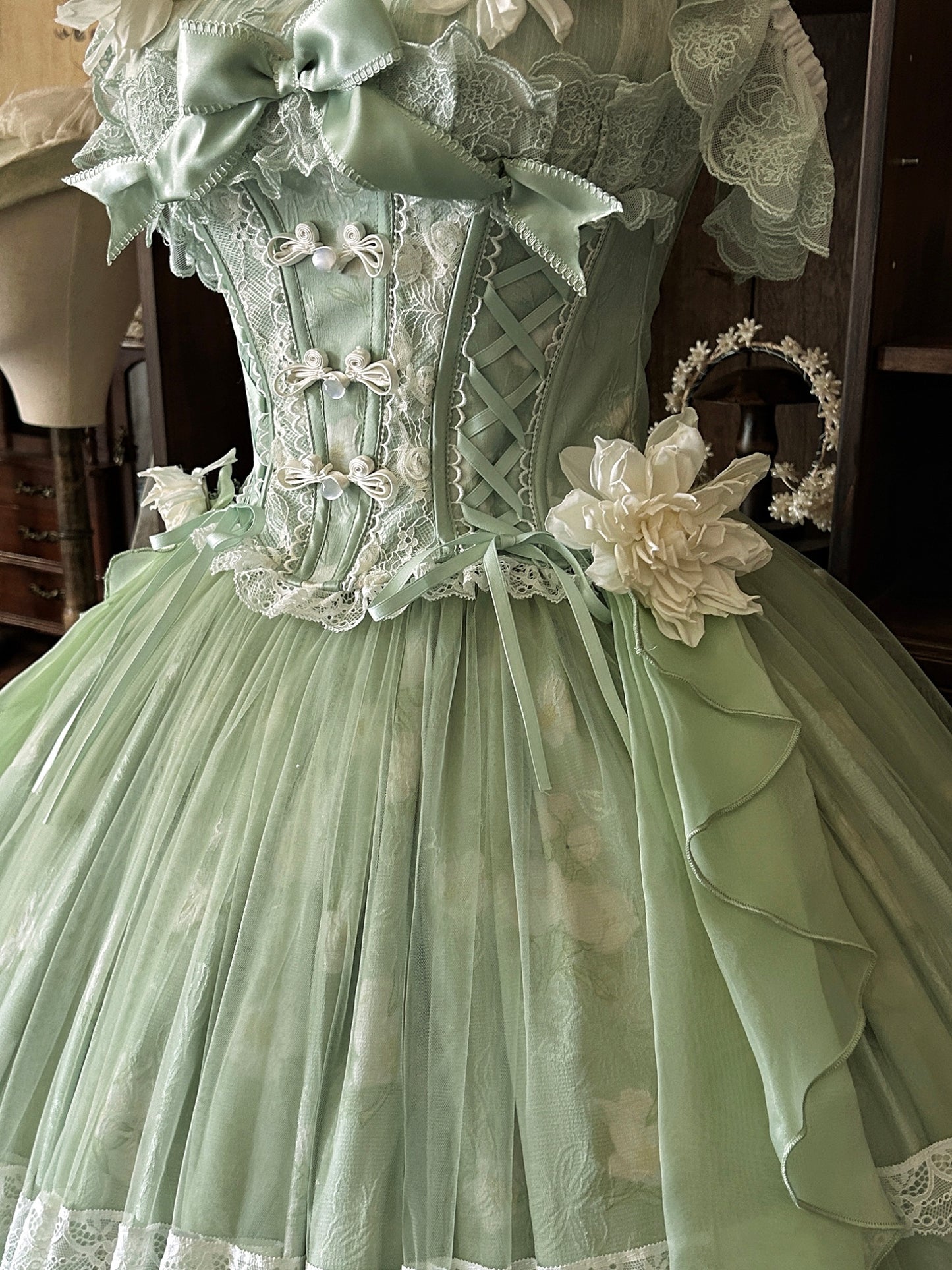 Glam A-Line Off Shoulder Jacquard Sweet 16th Gowns Handmade Flowers Bows Lace Beaded Prom Dress AP4815