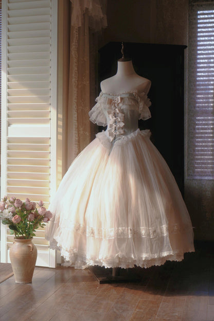 Exquisite A-Line Off Shoulder Layered Tulle Sweet 16th Gowns Handmade Flowers Bows Lace Prom Dress AP4849