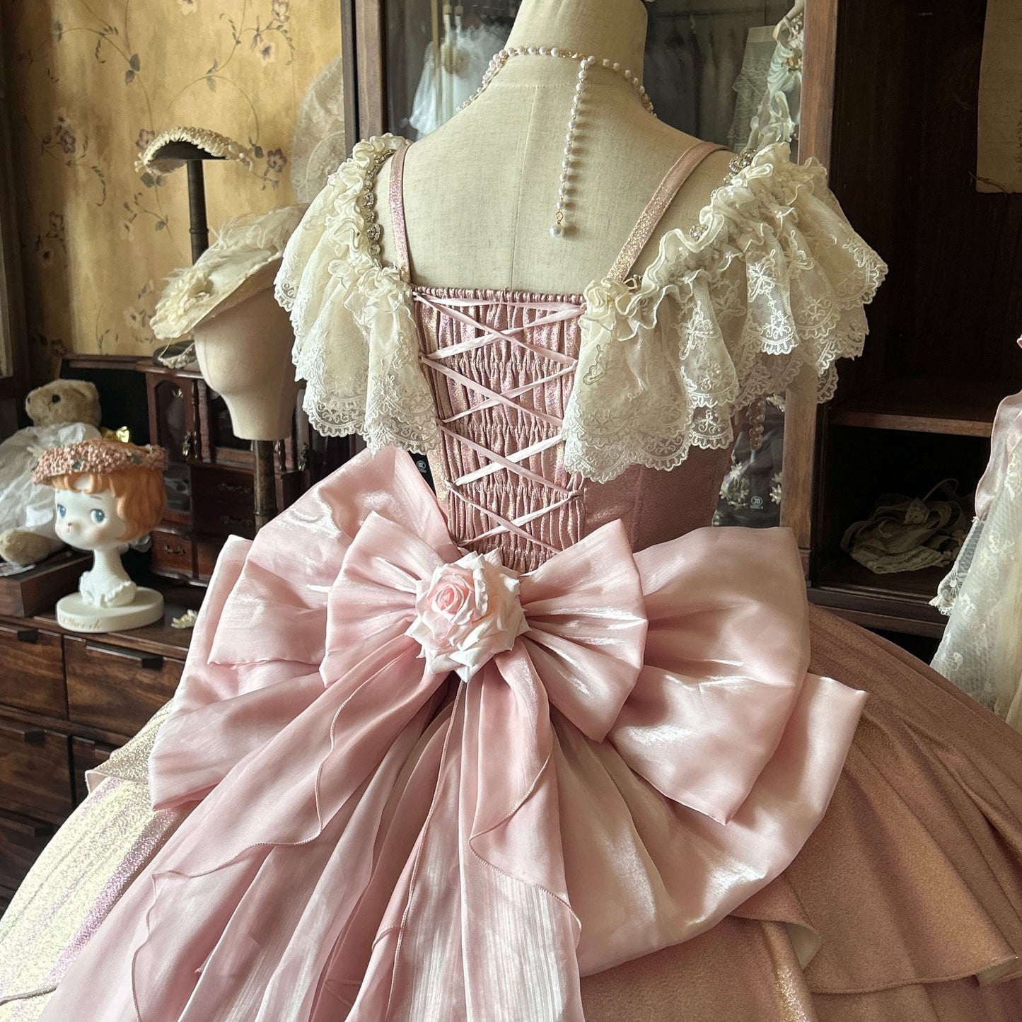 Y2K Style A-Line Square Neck Beading Sweet 16th Gowns Lace Crystal Bow Handmade Flower Prom Dress AP4774