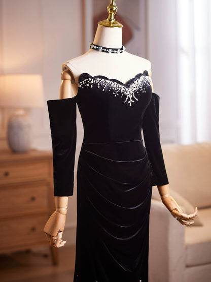 Simple Strapless Sheath Sweet 16th Dresses Black Velvet Beaded Prom Dress AP4900