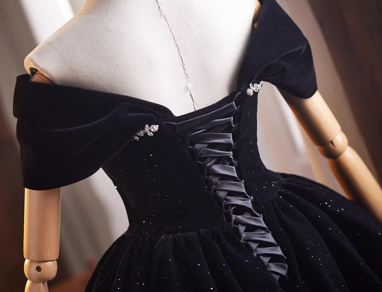 Trendy Off-Shoulder Black Velvet A-Line Birthday Dresses Beading Sequins Homecoming Dress AP4910